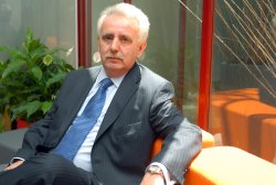 “Los bancos no son ONG pero deben apoyar a las empresas que son viables”