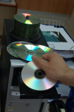 Desconfíe del software pirata
