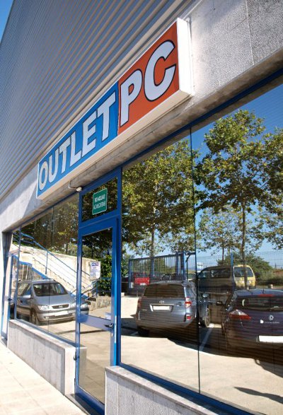 Outlet PC planea abrir tres nuevas tiendas en 2012