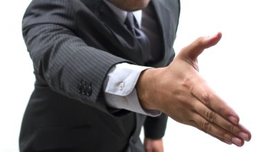 Leggi l'articolo El precio condiciona la contratación pública de servicios TIC en España