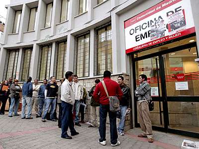 Se produce la caída más baja del empleo desde el inicio de la crisis