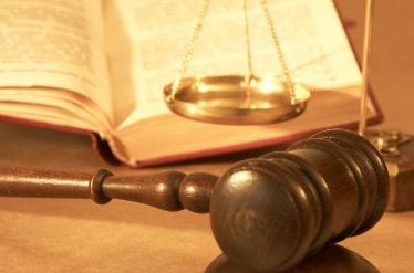 dPG Legal crece en Cataluña