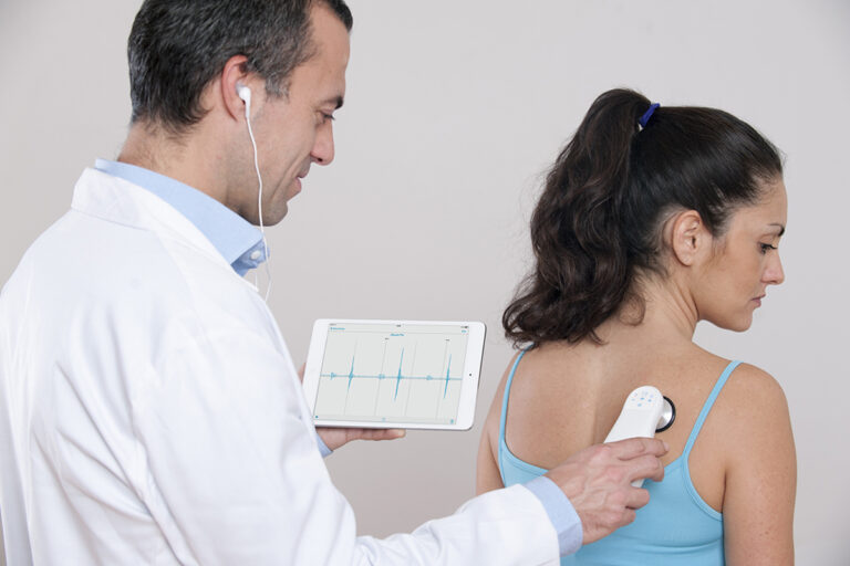 Una startup española comercializará un fonendoscopio inteligente