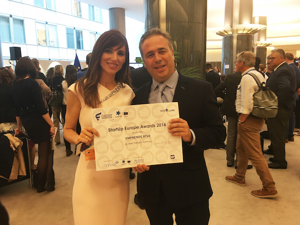 El programa Emprende del Canal 24 horas premiado en los Startup Europe Awards