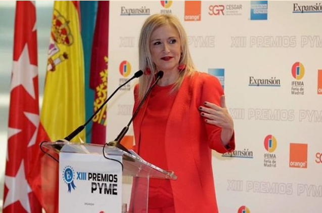 La presidenta de la Comunidad de Madrid, Cristina Cifuentes, durante el acto de entrega de los XIII Premios Pyme 2017 que organizan IFEMA y Expansión.