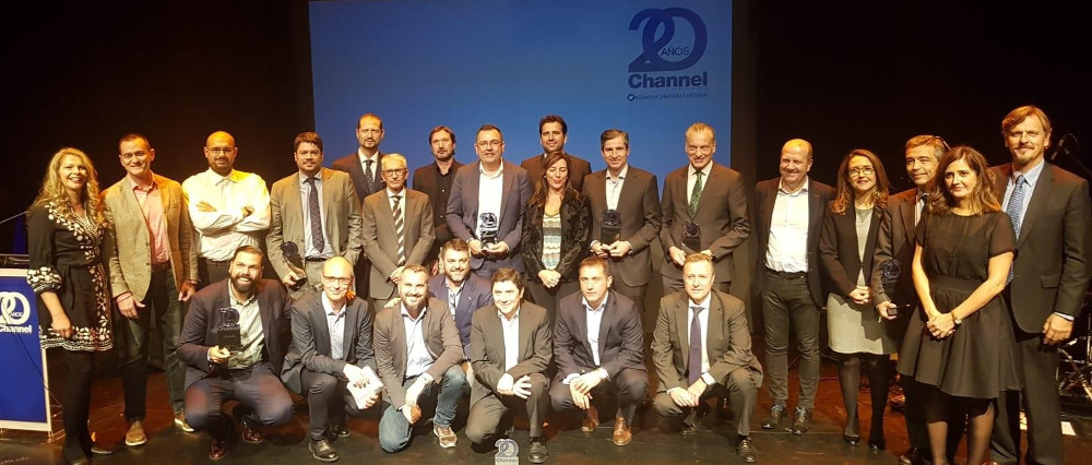 Foto familia Premios CHANNEL PARTNER 2018.