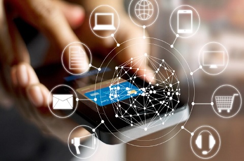 Ser digital sale cada vez más caro