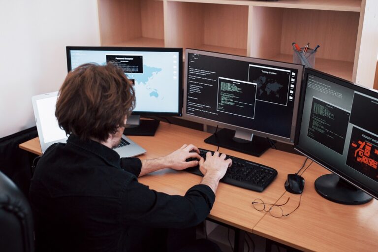 La escasez de profesionales IT amenaza la digitalización y la consolidación del teletrabajo