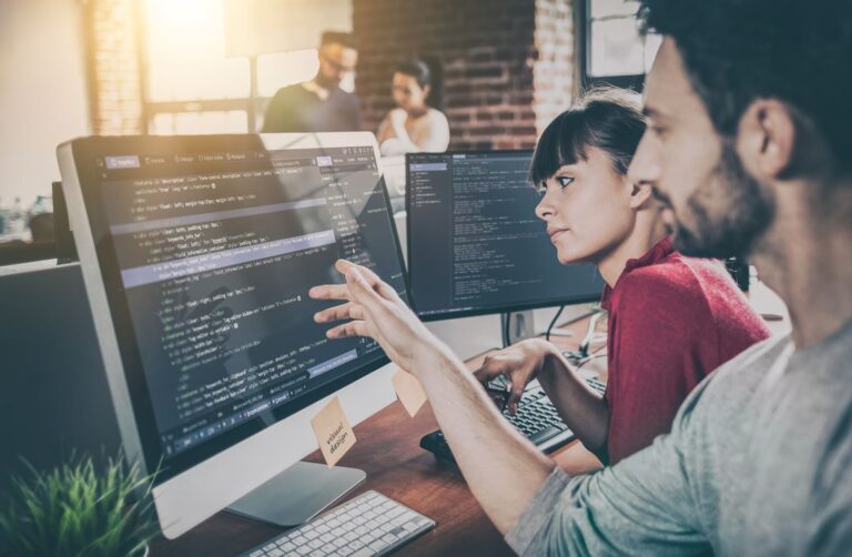 La mitad de las empresas españolas tienen problemas para cubrir las vacantes digitales
