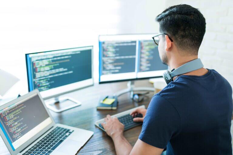 Las formas en las que la IA impacta en la programación